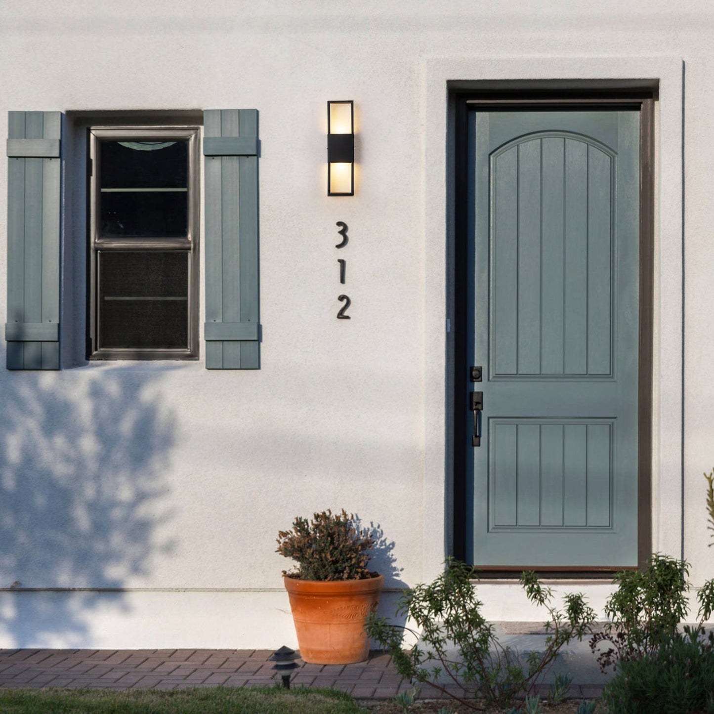 Rectilinear LED Outdoor Wall Sconce