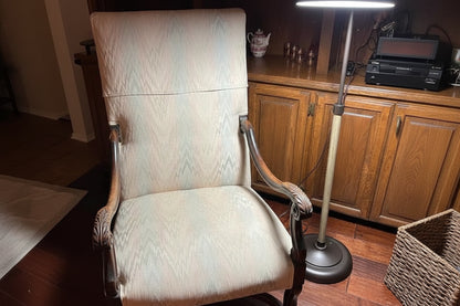 Classic Farmhouse Bronze Adjustable Floor Lamp