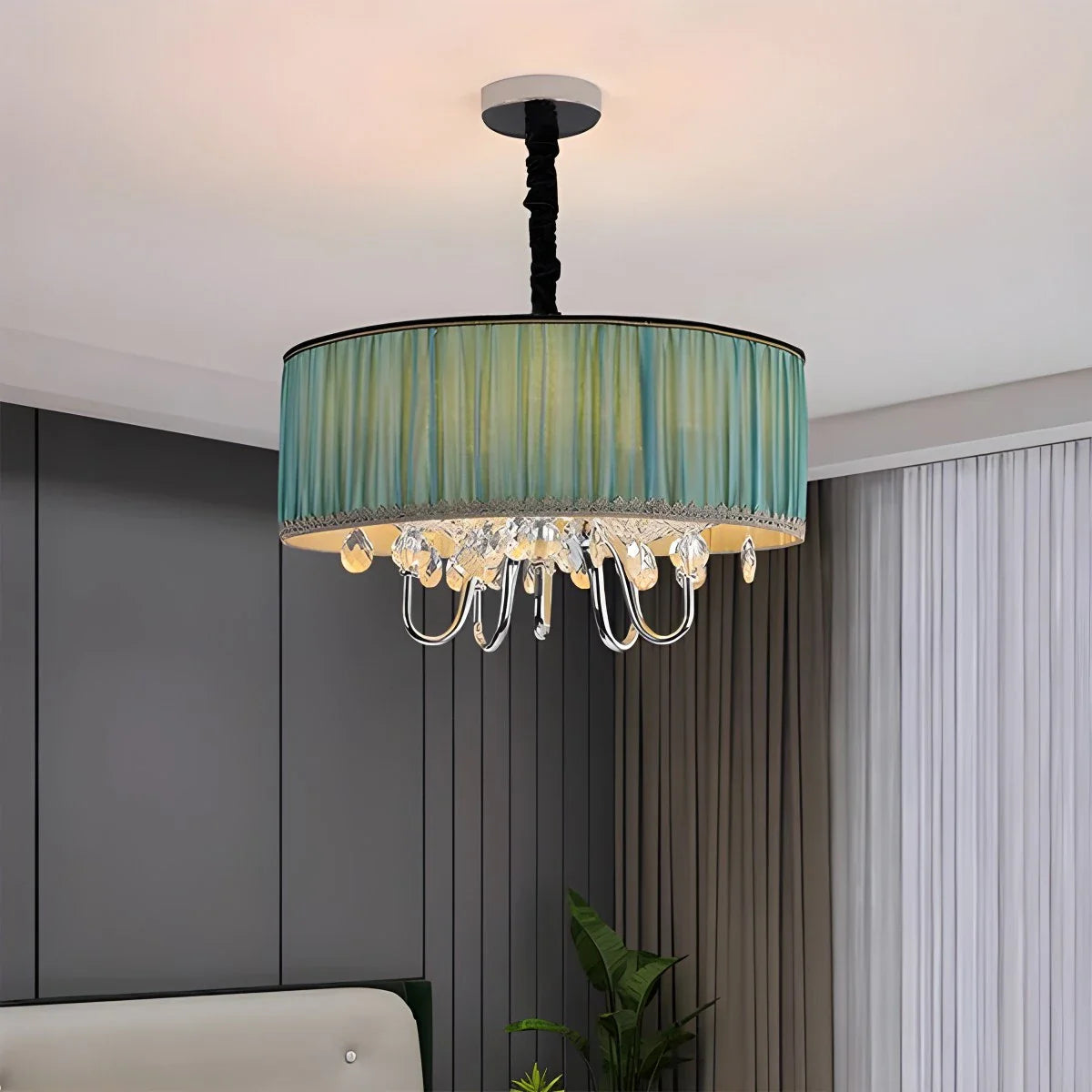 Alloy Luxury Crystal Living Room Chandelier