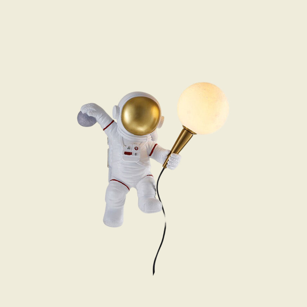 Astronaut Wall Lamp