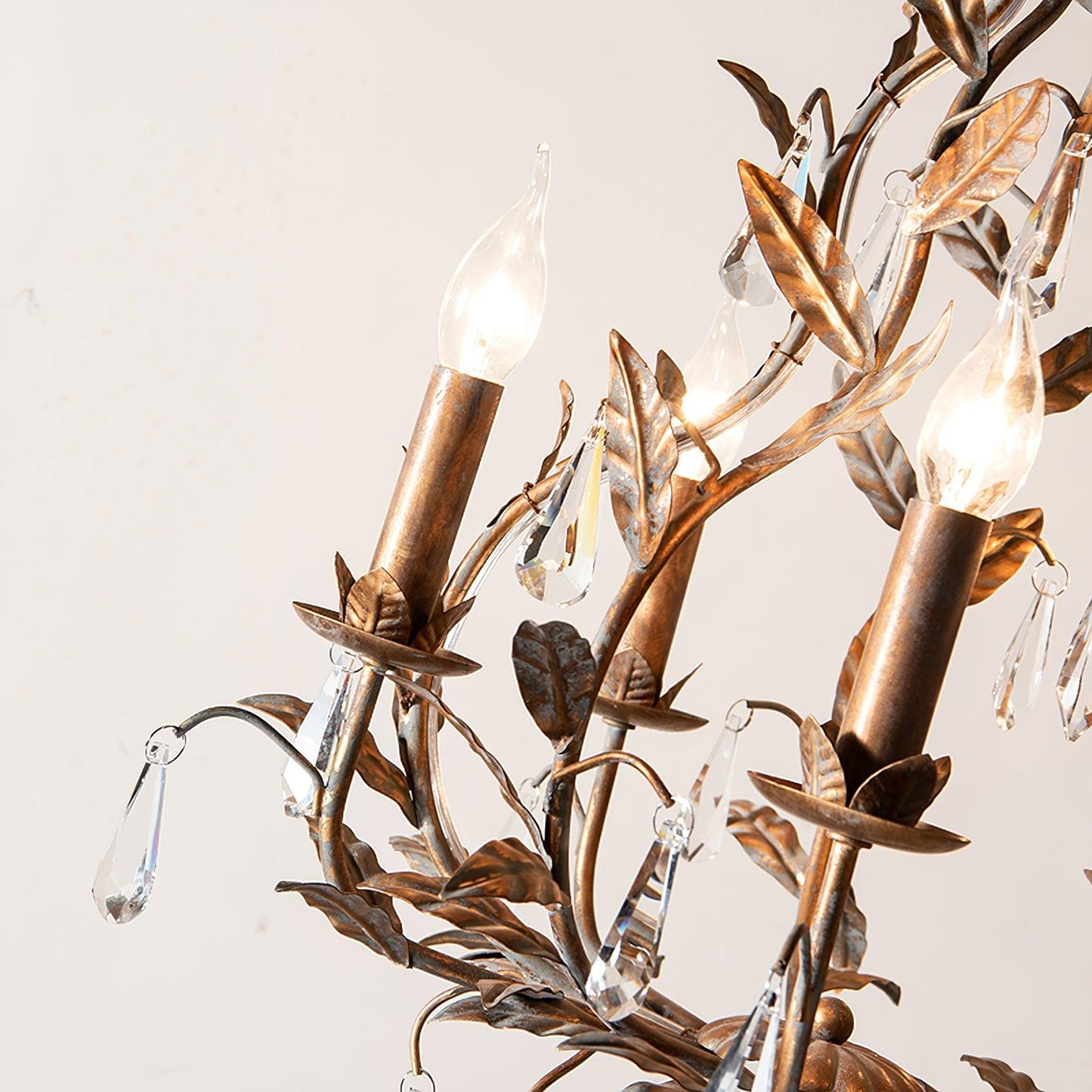 Modern and Elegant Chandelier with Lush Branches and Leaves