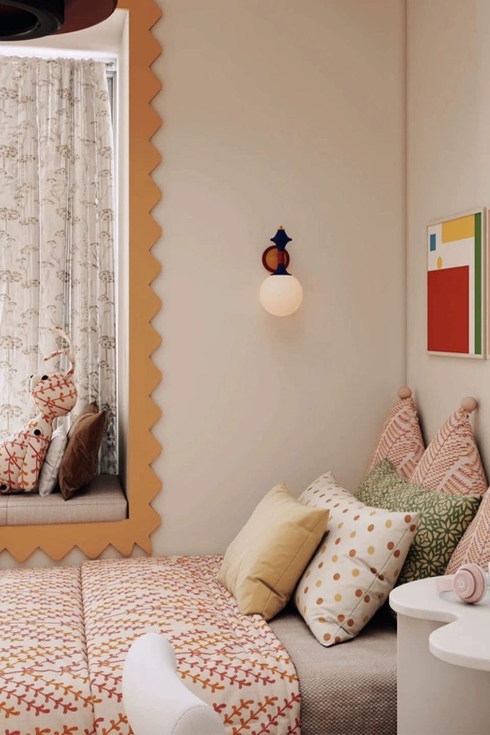 Dopamine Retro Contrasting Wall Lamp