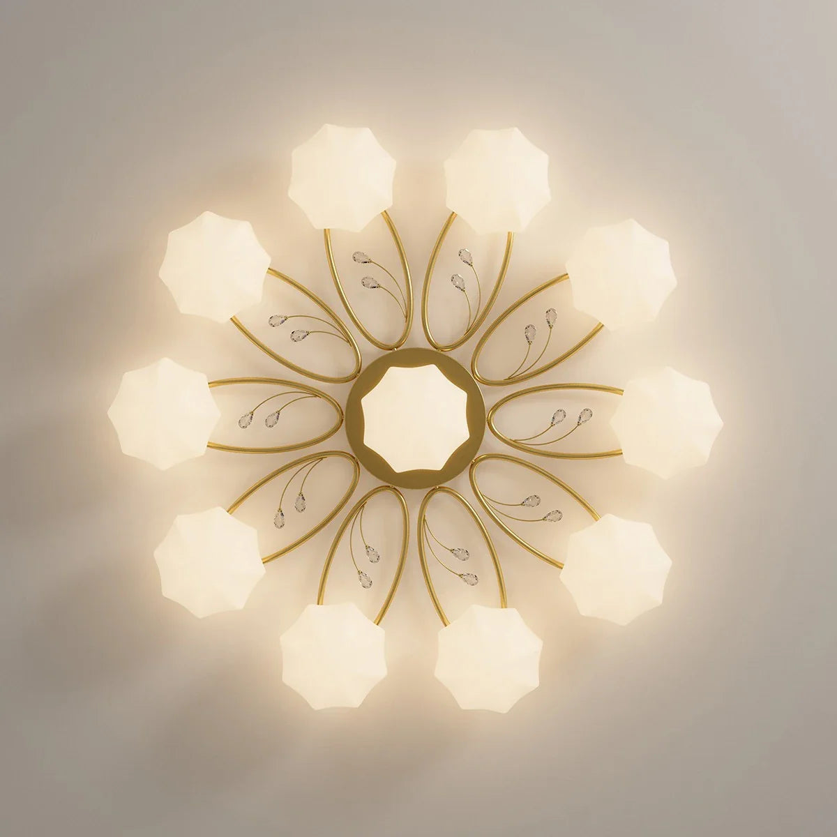 Modern Light Luxury French Bud Chandelier
