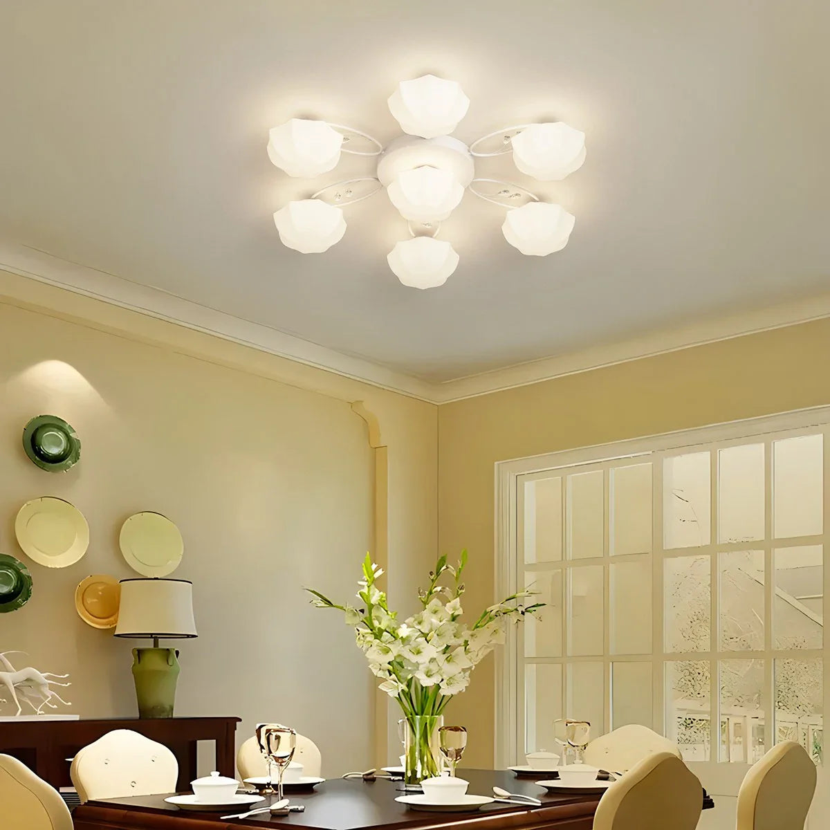Modern Light Luxury French Bud Chandelier