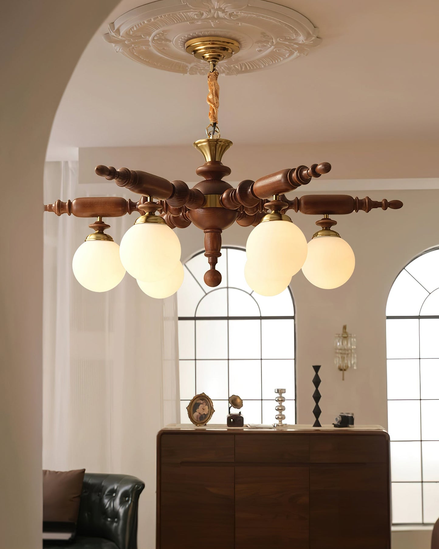 Fan-Shaped Simple Solid Wood Chandelier