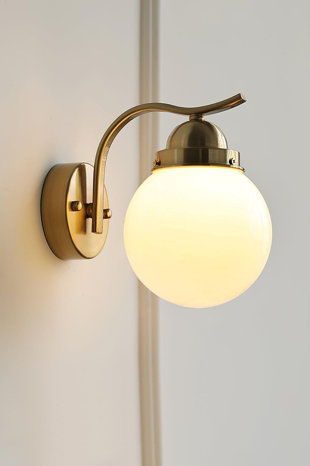 Modern Globe Wall Lamp