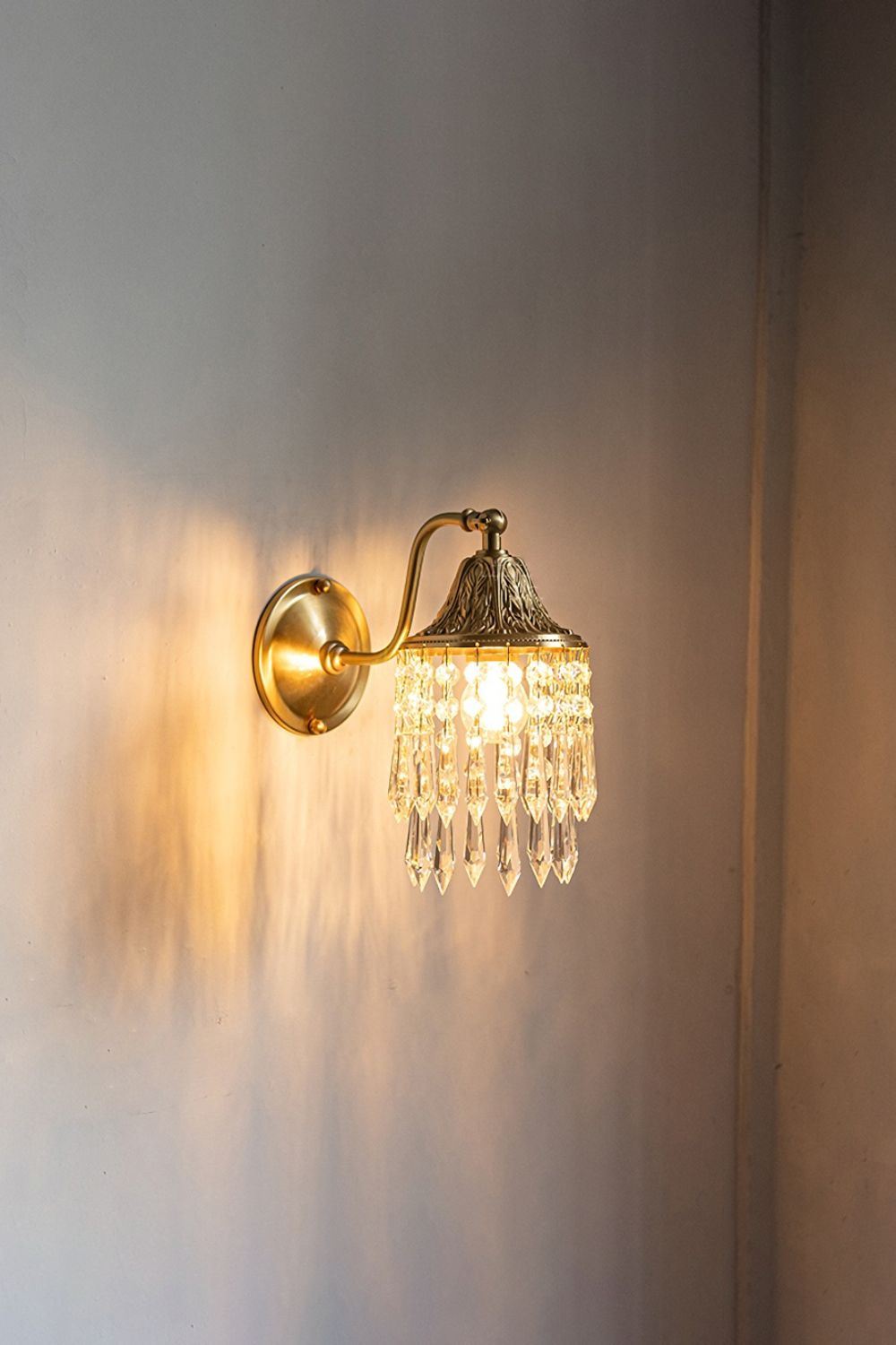 Vintage Tassel Copper-Bottomed Glasswall Lamp