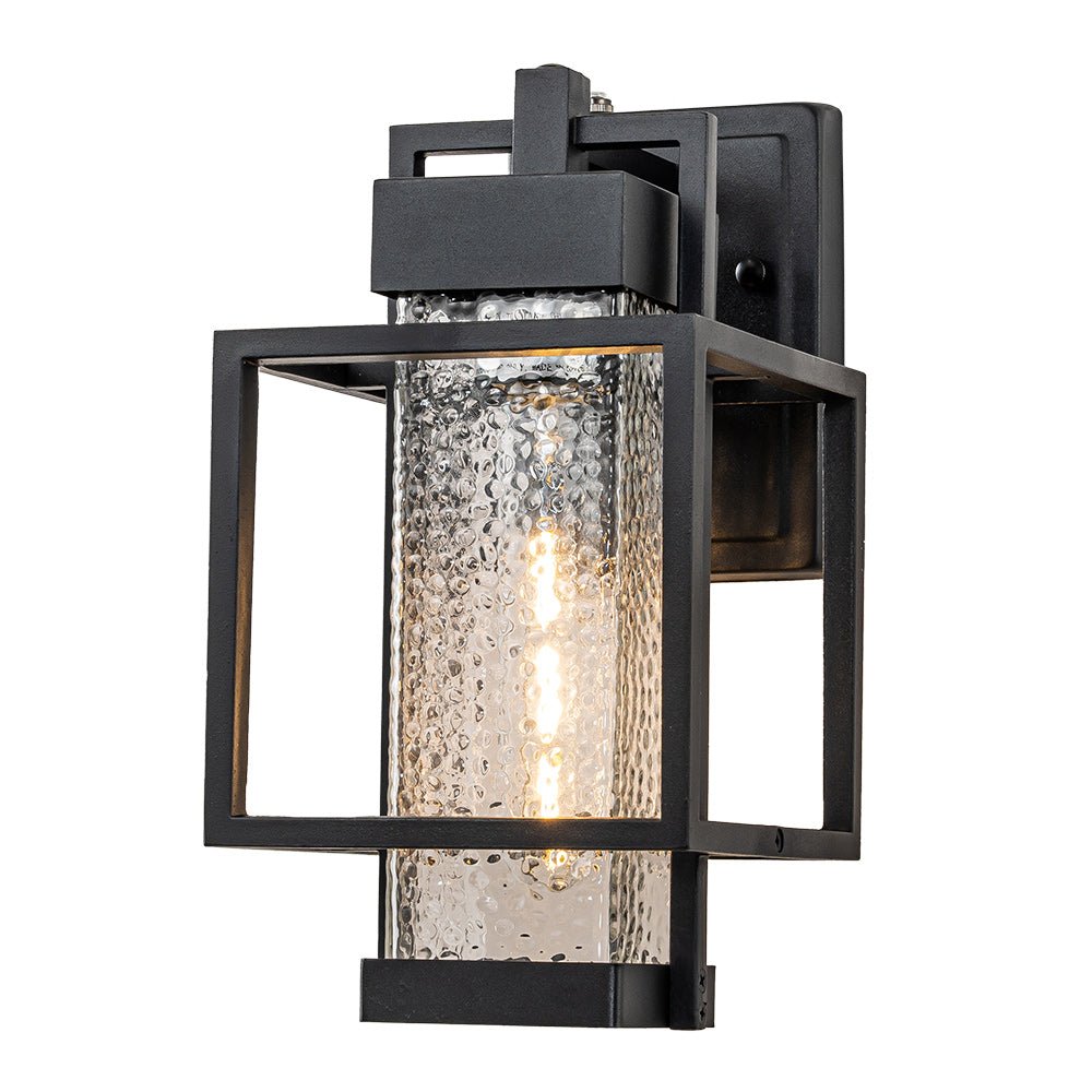 Everlight Solo Dusk to Dawn Outdoor Wall Lantern